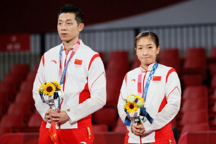 而刘诗雯在世锦赛和亚锦赛包括全运会三次赢刘诗雯