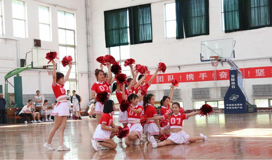 清远市文化广电旅游体育局党组成员、副局长
